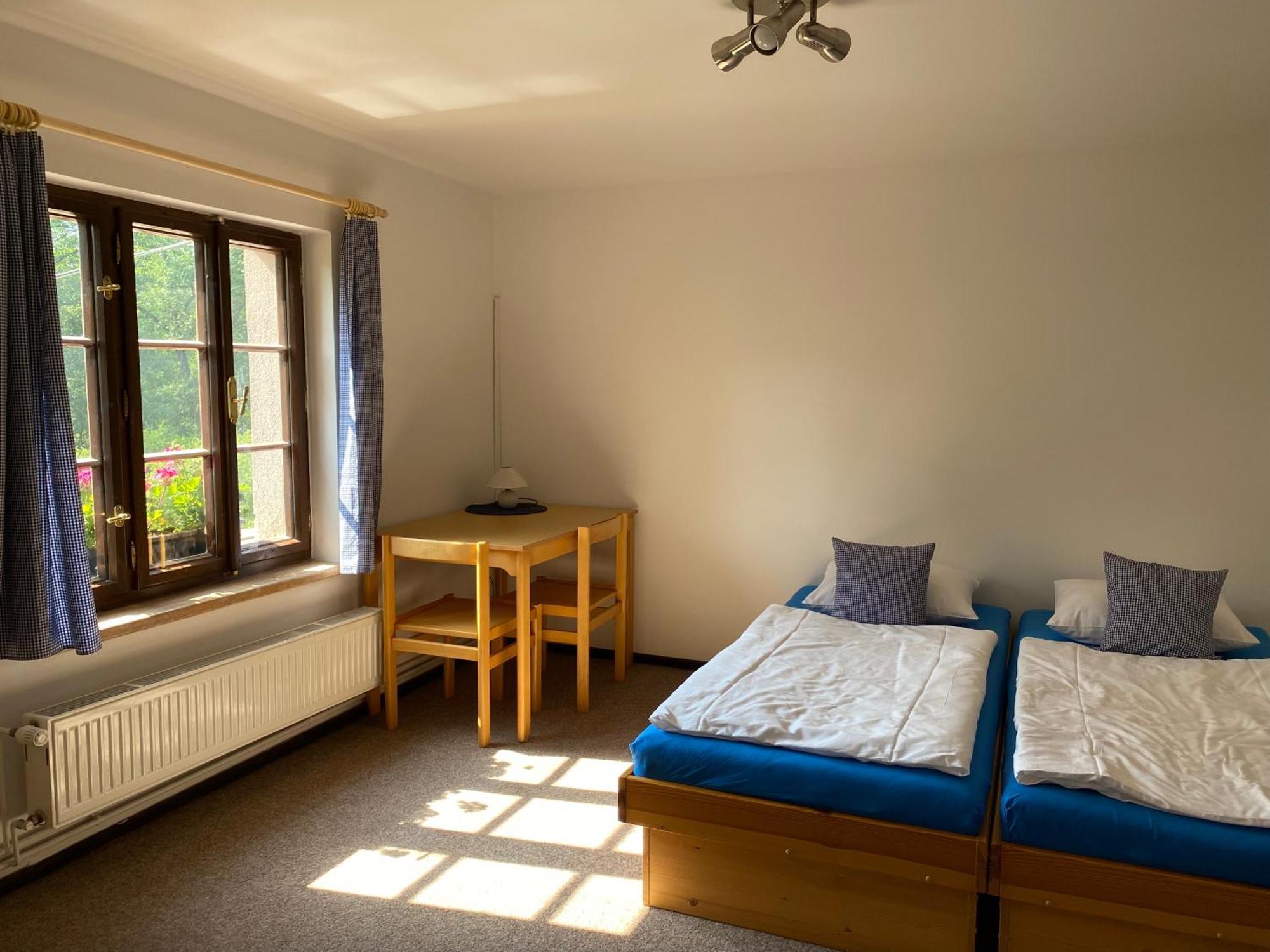 Green Valley Park Starkov  Room photo